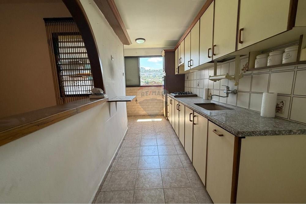 Apartment for Sale in Haifa - Image 4