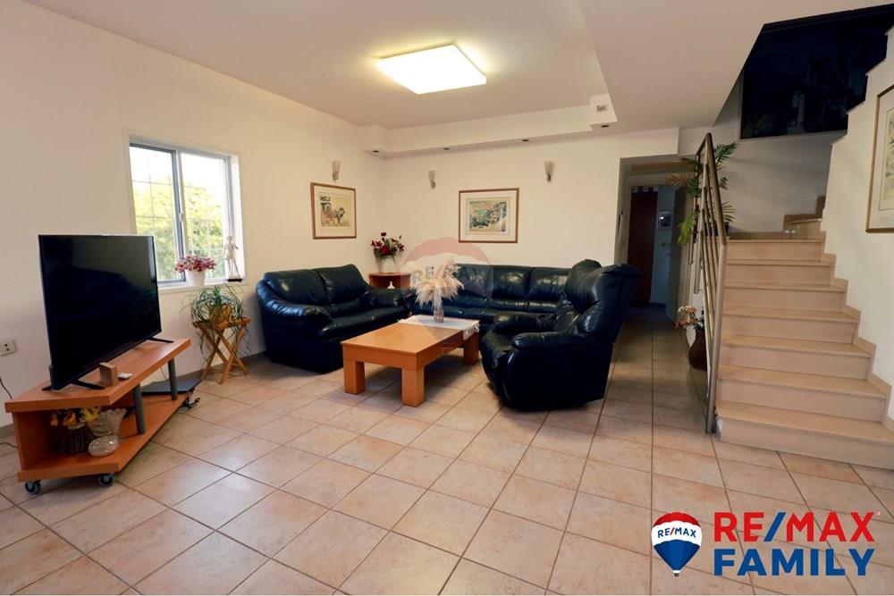 Apartment for Sale in קרית חיים - Image 1