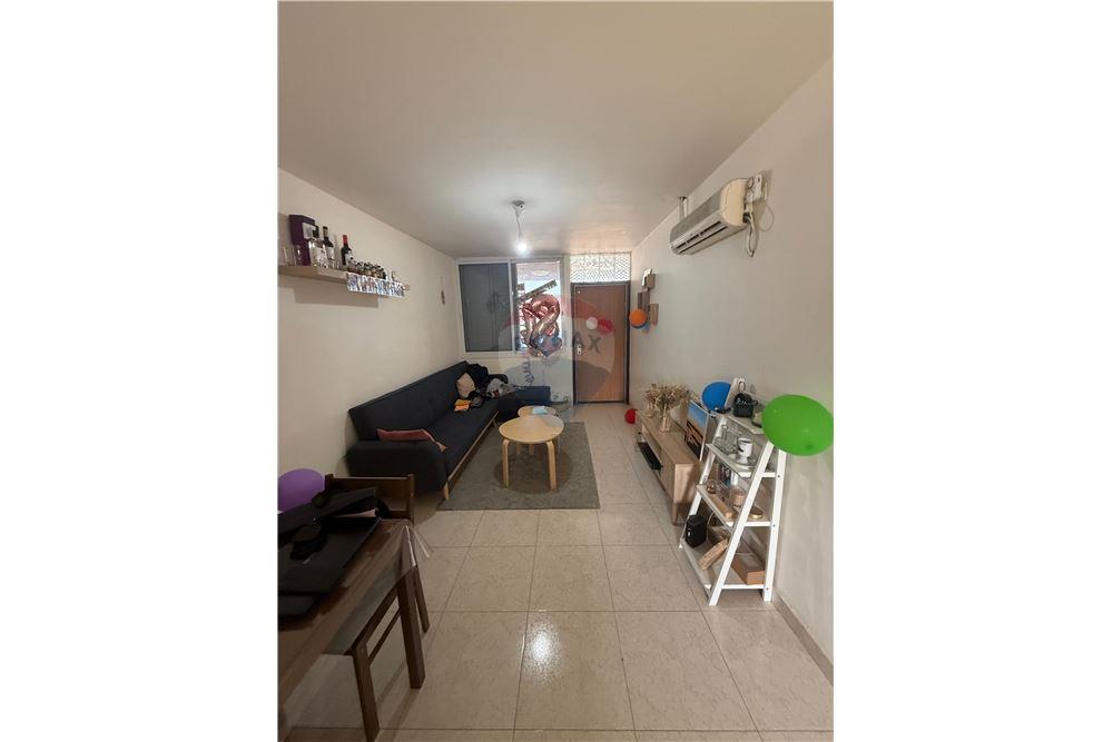 Apartment for Sale in Lod - Image 2