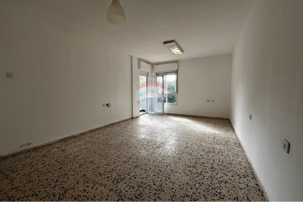 Apartment for Sale in Karmiel - Image 6