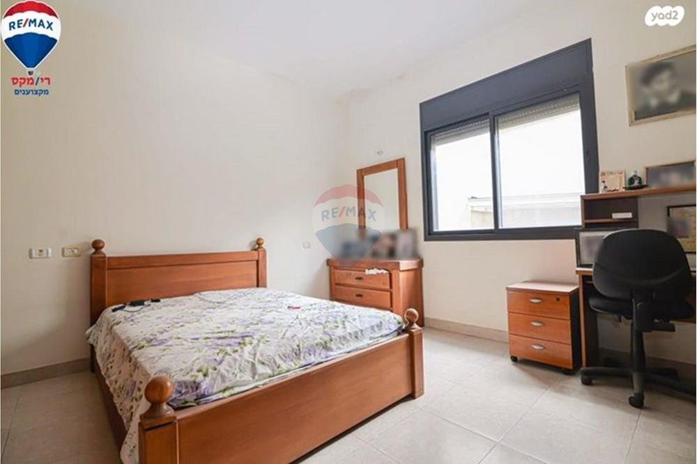 House for Sale in Hadera - Image 6