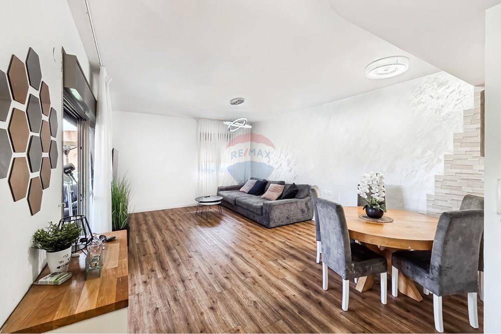 Apartment for Sale in קרית ביאליק - Image 2