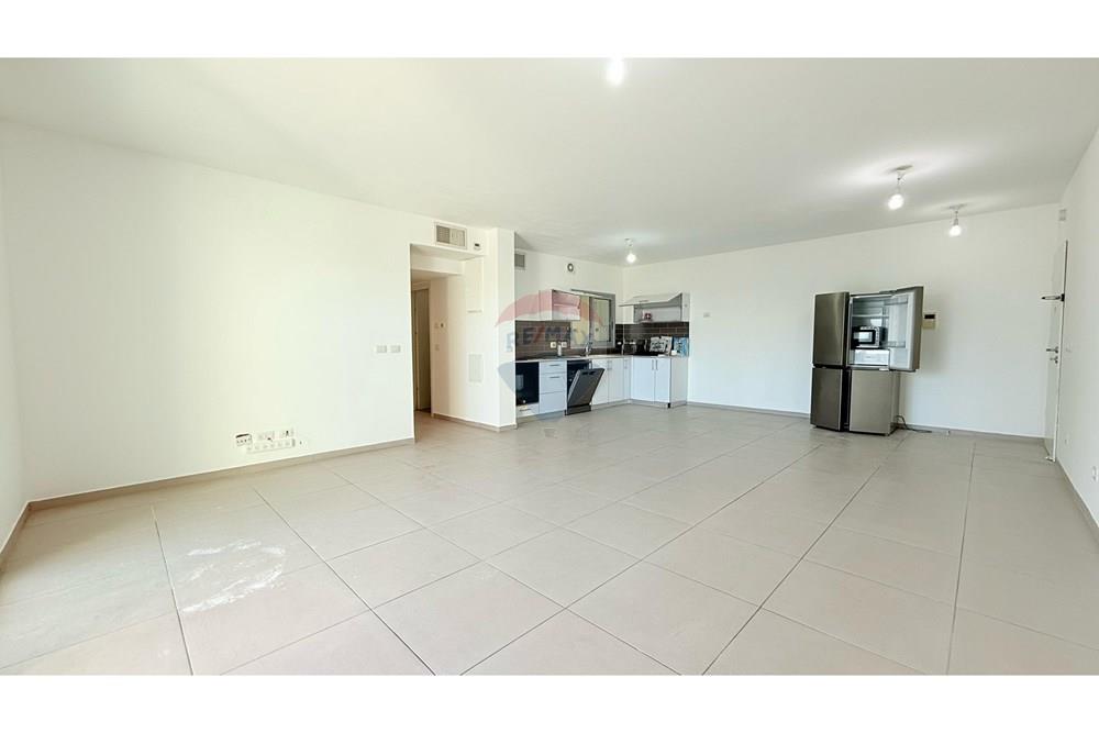Apartment for Sale in Haifa - Image 6