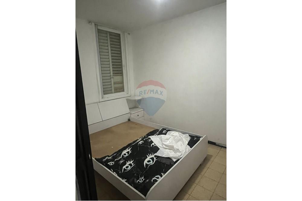 Apartment for Sale in Tel Aviv - Image 3