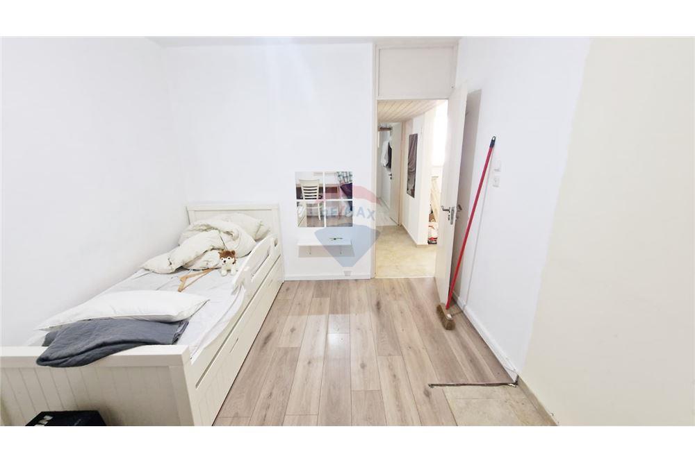 Apartment for Sale in קרית אתא - Image 4