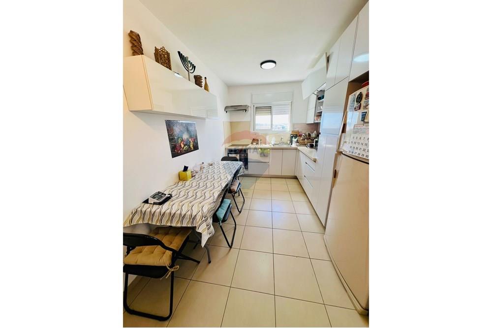 Apartment for Sale in Karmiel - Image 4