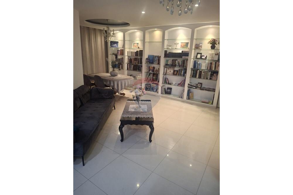 Apartment for Sale in קרית אתא - Image 3