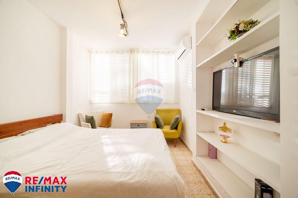 Apartment for Sale in Petah Tikva - Image 2