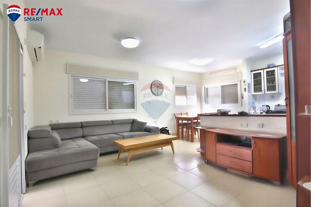 Apartment for Sale in Haifa - Image 3