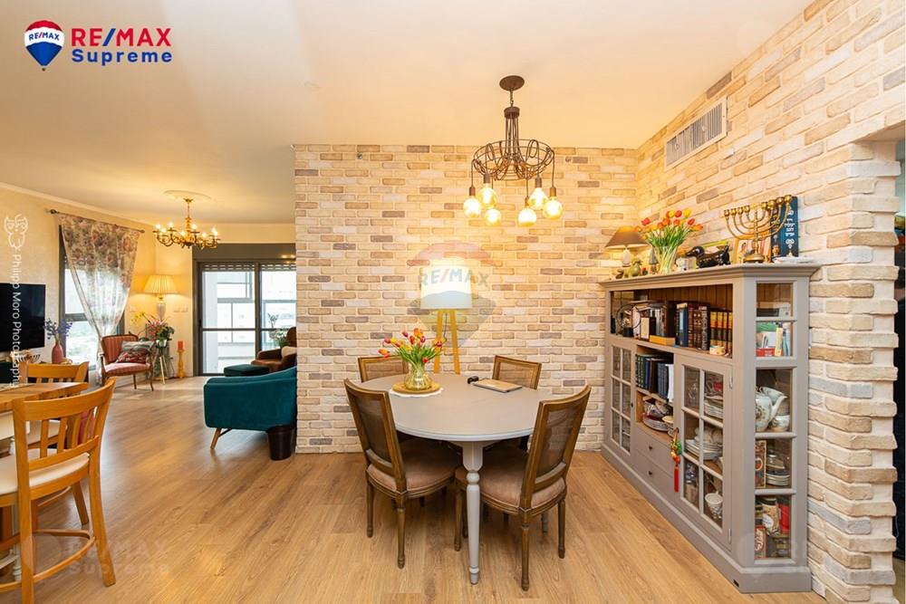 Apartment for Sale in נשר - Image 3