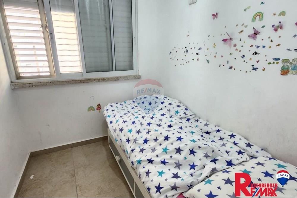 Apartment for Sale in Holon - Image 5