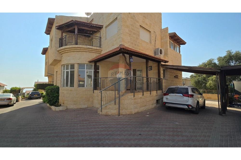 Apartment for Sale in Safed - Image 1