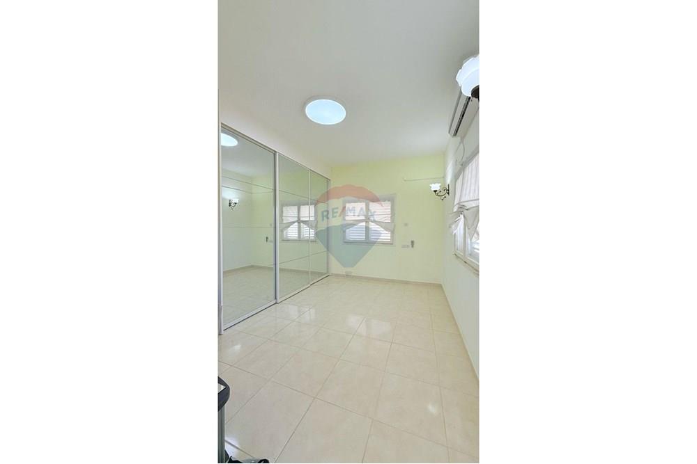 Apartment for Sale in Haifa - Image 5