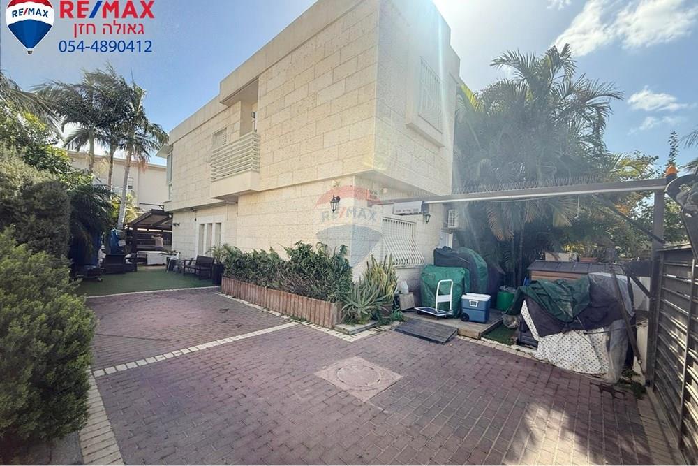 Apartment for Sale in Nahariya - Image 1