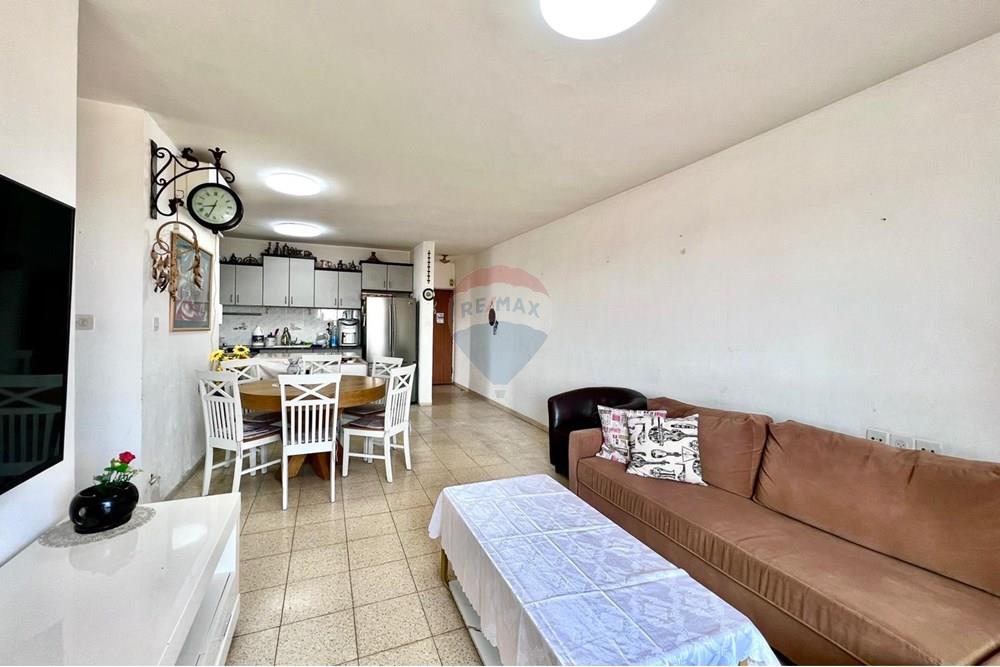 Apartment for Sale in Netanya - Image 5
