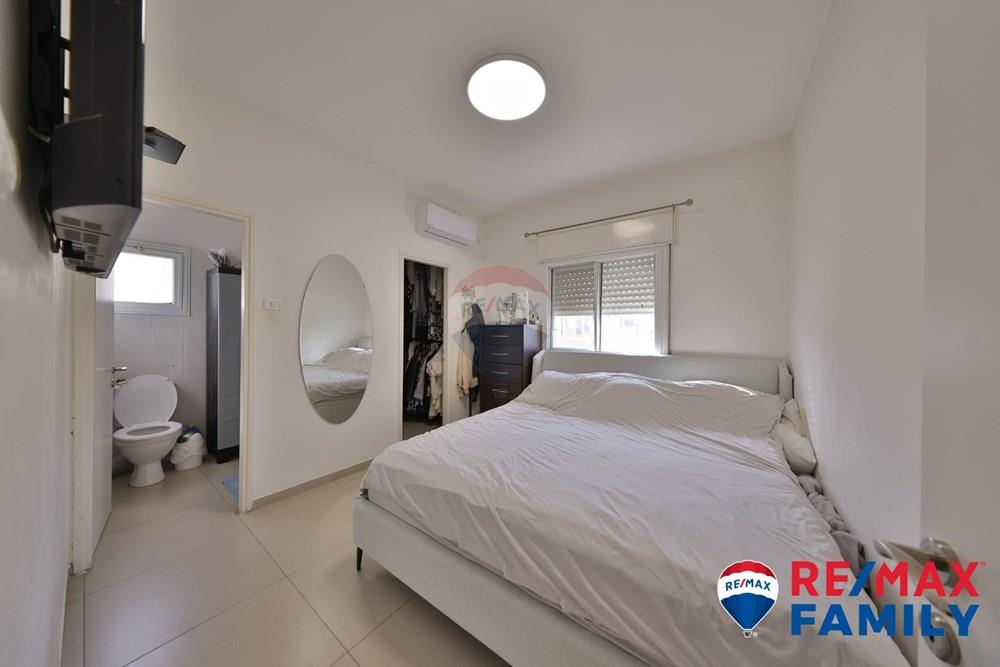 Apartment for Sale in קרית חיים - Image 6