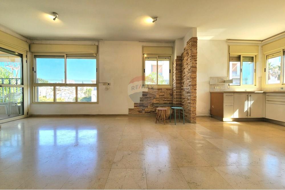 Apartment for Sale in Herzliya - Image 6