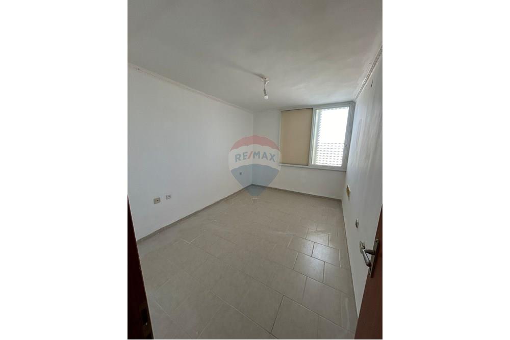 Apartment for Sale in Kiryat Yam - Image 2
