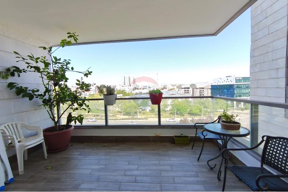 Apartment for Sale in Modi'in - Image 4