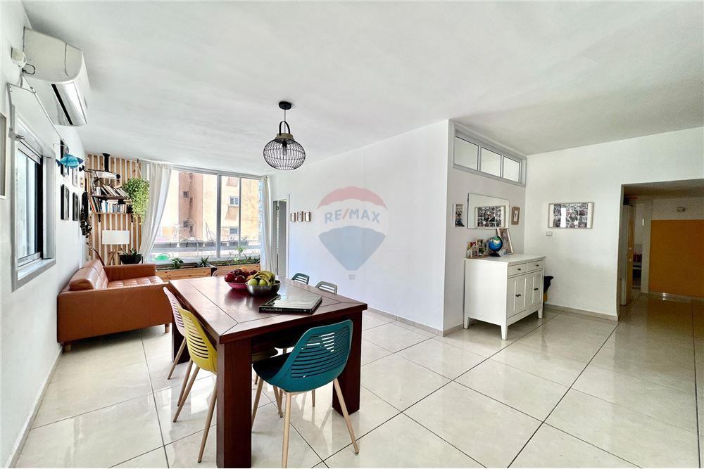 Apartment for Sale in Netanya - Image 4
