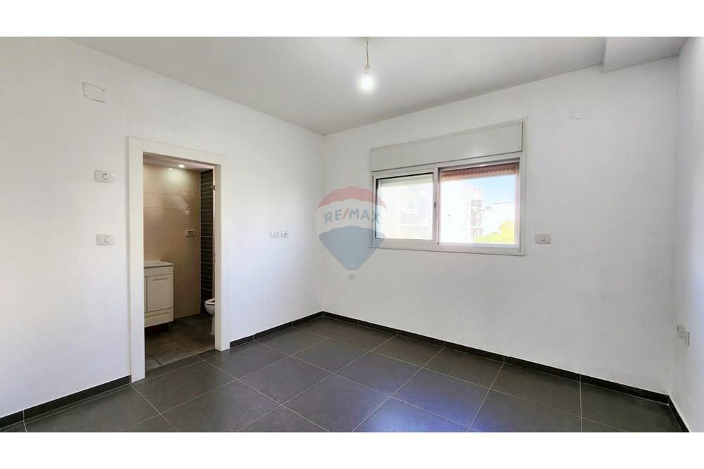 Apartment for Sale in Nahariya - Image 5