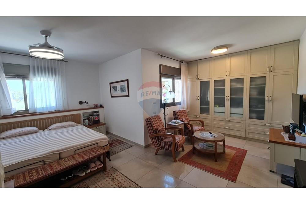 Apartment for Sale in Acre - Image 7