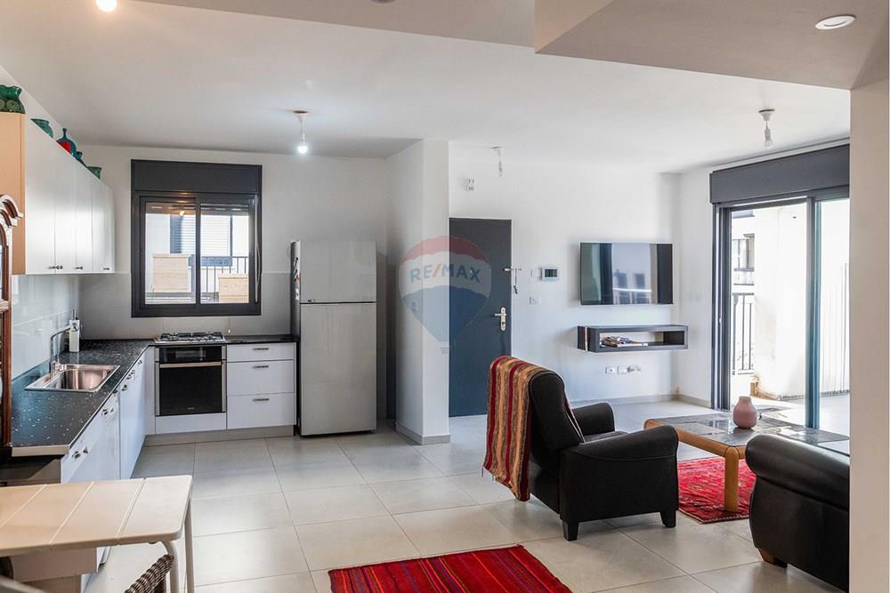 Apartment for Sale in Zichron Ya'akov - Image 1