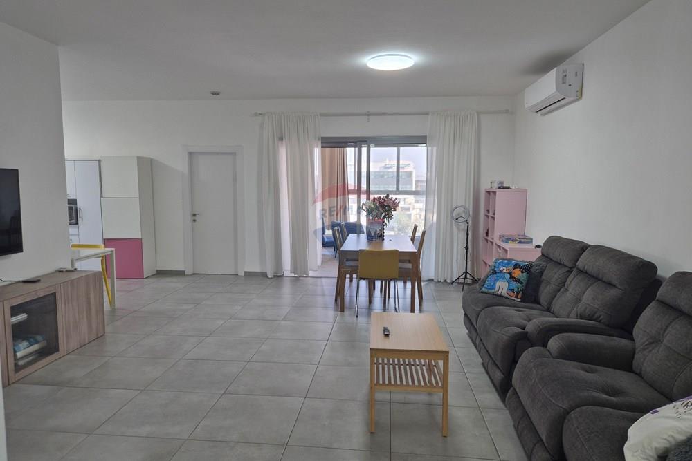 Apartment for Sale in Afula - Image 5