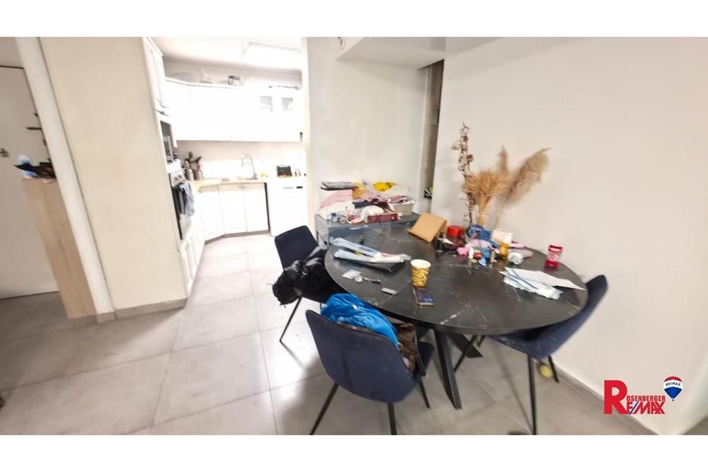 Apartment for Sale in Bat Yam - Image 3