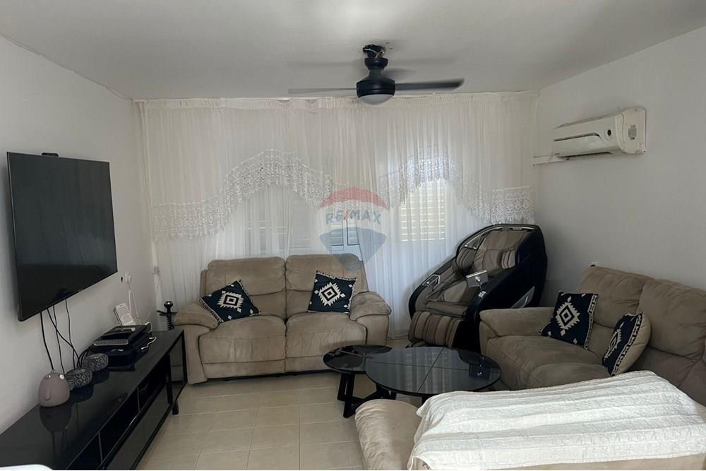 Apartment for Sale in Dimona - Image 1