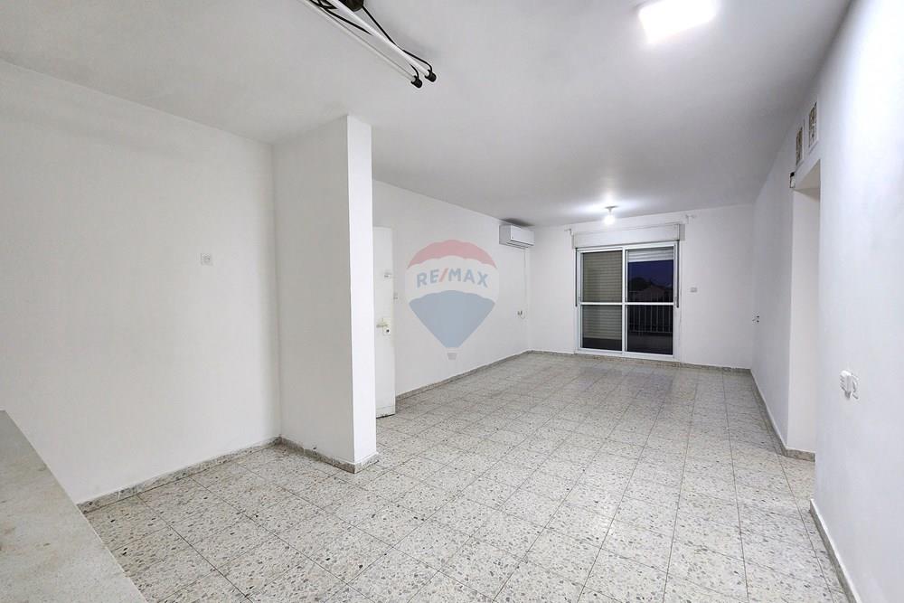 Apartment for Sale in Sderot - Image 6