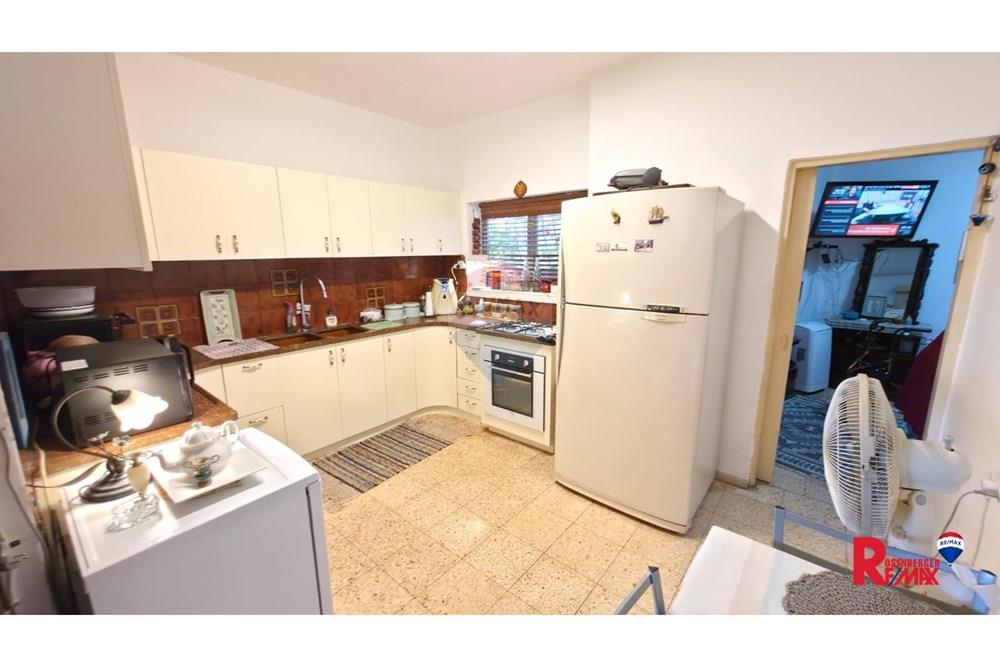 Apartment for Sale in Ramat Gan - Image 3