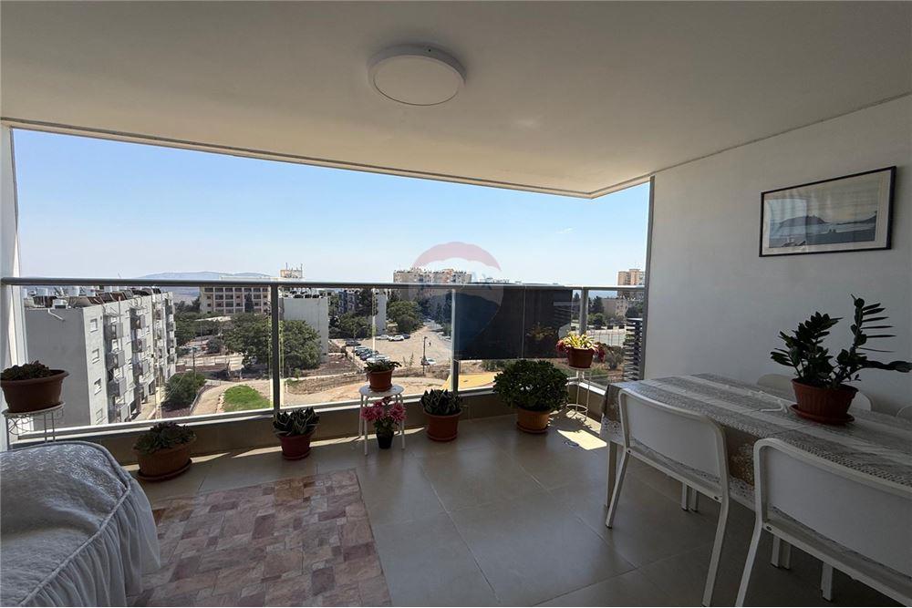 Apartment for Sale in נוף הגליל - Image 3