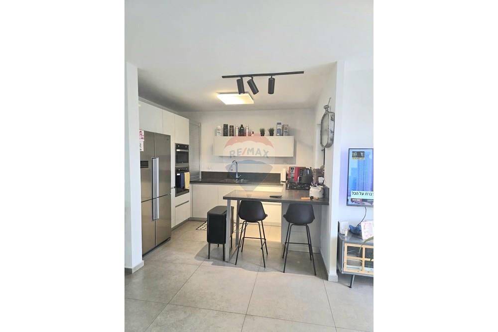 Apartment for Sale in Modi'in - Image 2