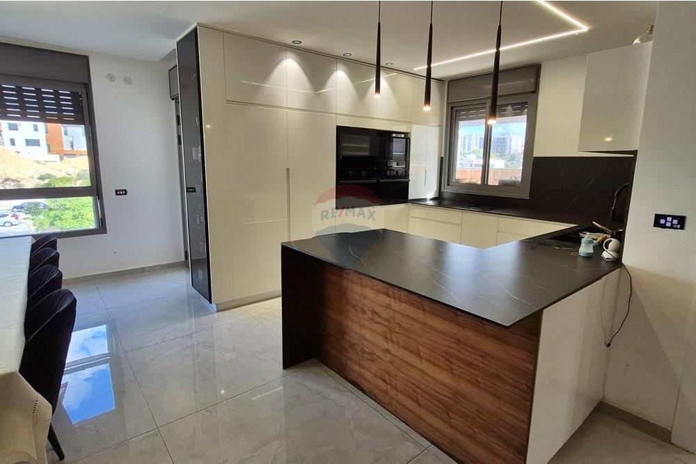 Apartment for Sale in חריש - Image 1