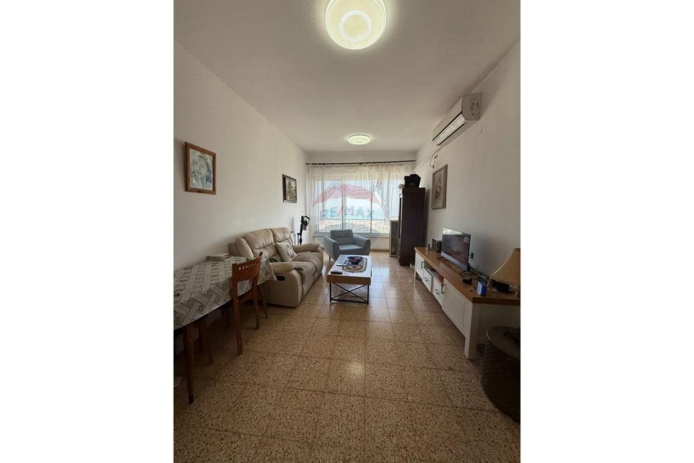 Apartment for Sale in Haifa - Image 2