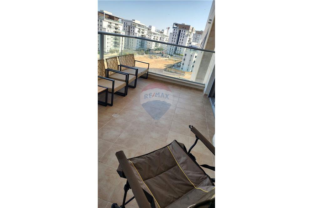 Apartment for Sale in Sderot - Image 3