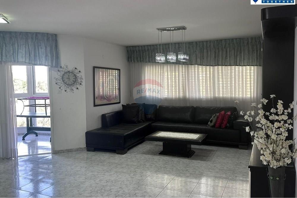 Apartment for Sale in Ashdod - Image 2