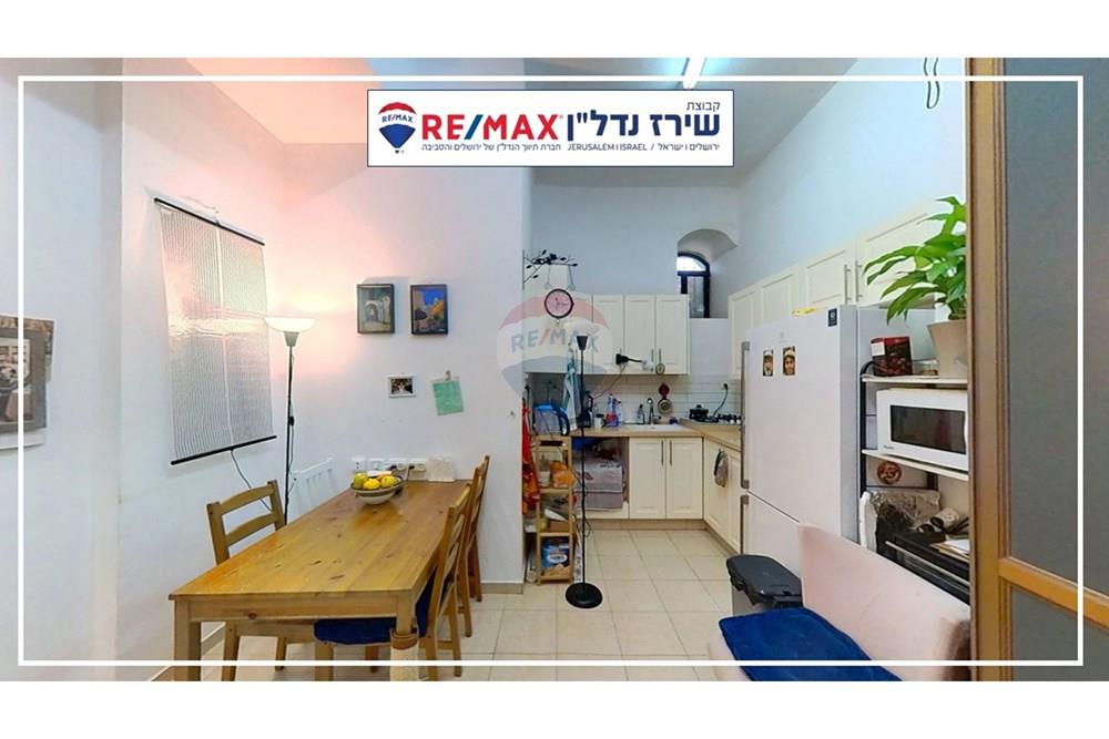 Apartment for Sale in Jerusalem - Image 4