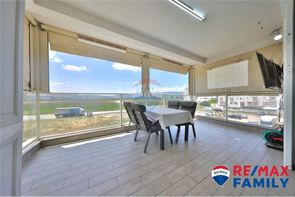 Apartment for Sale in קרית אתא - Image 1