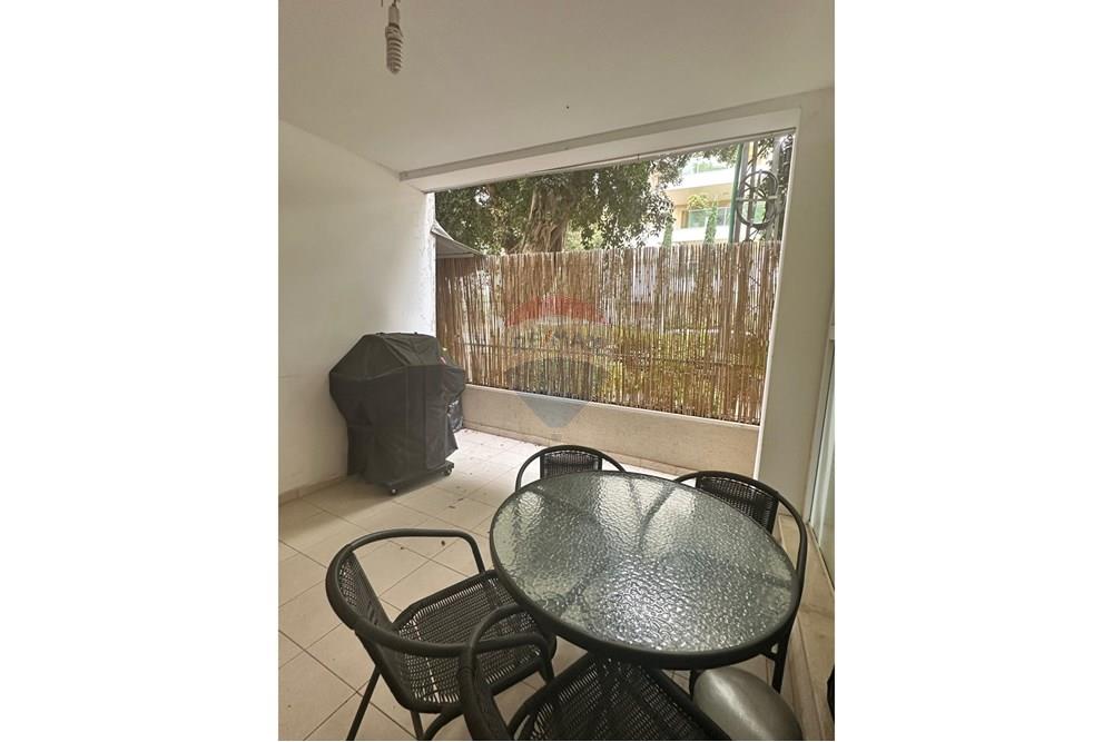 Apartment for Sale in Kfar Saba - Image 4