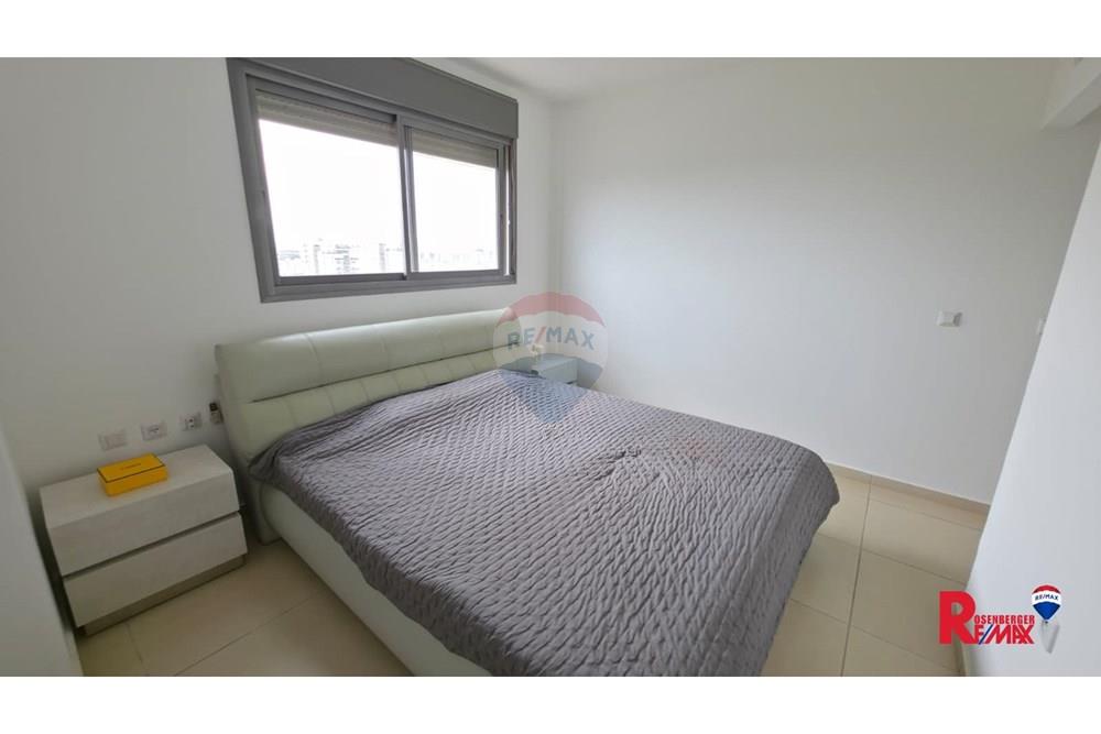 Apartment for Sale in Rishon LeZion - Image 6