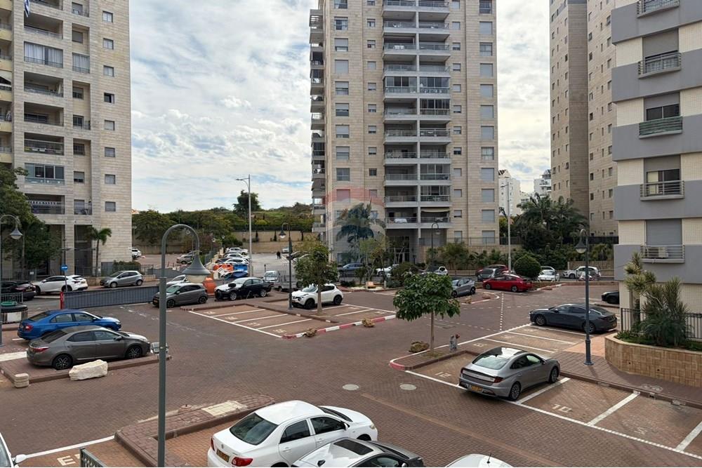 Apartment for Sale in Ashkelon - Image 5