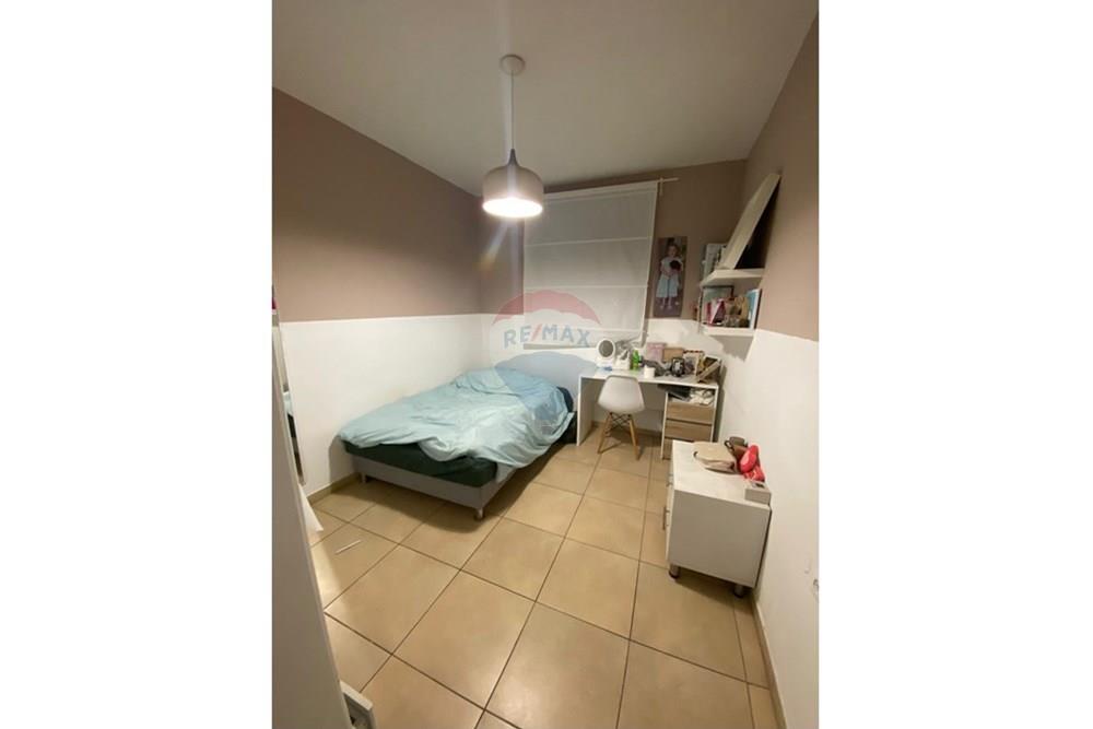 Apartment for Sale in Lod - Image 7