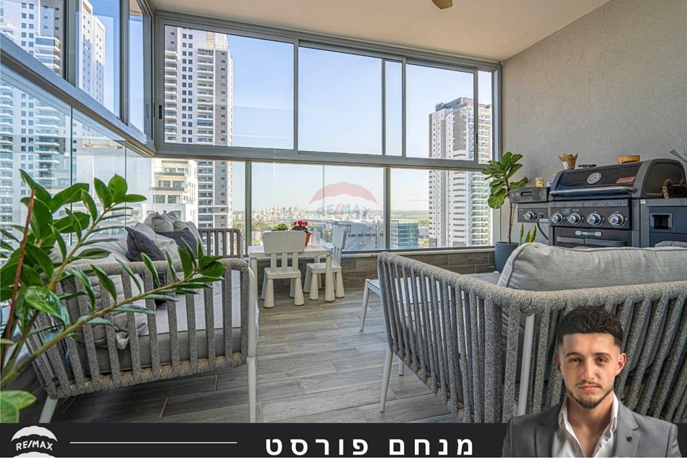 Apartment for Sale in Netanya - Image 3