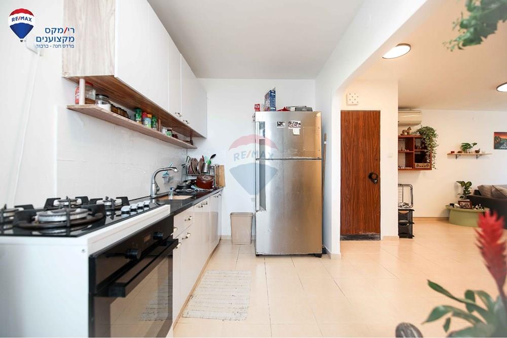 Apartment for Sale in פרדס חנה - כרכור - Image 1