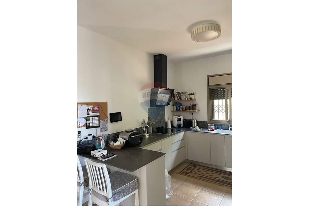 Apartment for Sale in אילון - Image 6