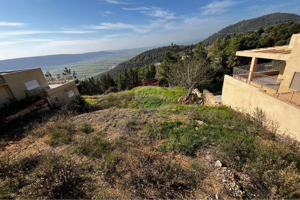 Apartment for Sale in אבטליון - Image 3