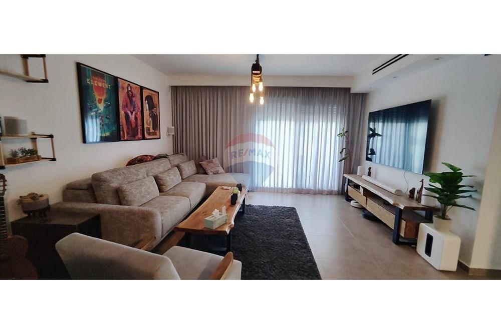 Apartment for Sale in Beer Sheva - Image 2
