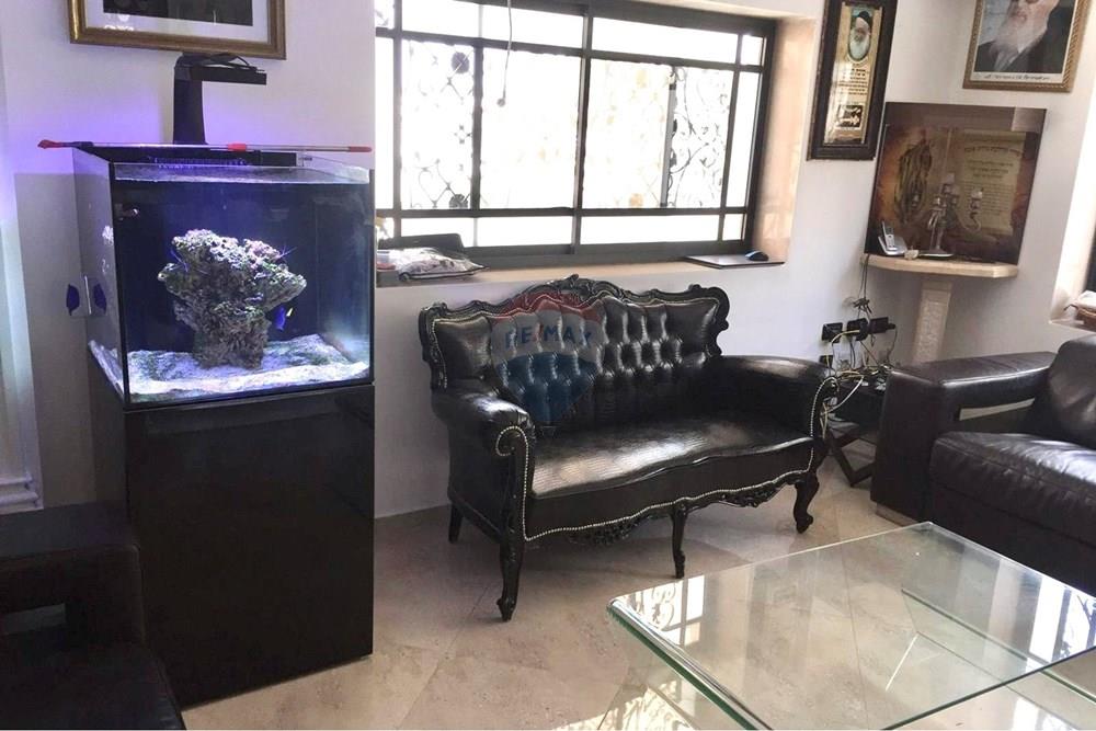 Apartment for Sale in Jerusalem - Image 3